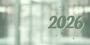 Jahreszahl 2026 vor unscharfem Hintergrund mit glitzernden Sternen – ideal für Ausblick auf Social Media Marketing im neuen Jahr.